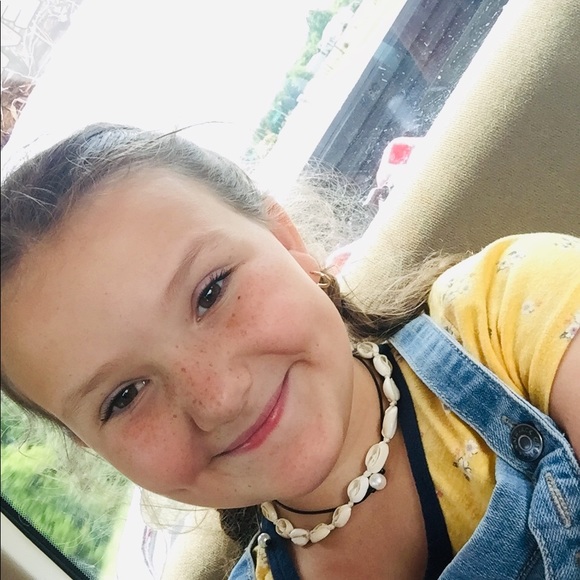 Meet your Posher, Addie - Picture 8 of 8